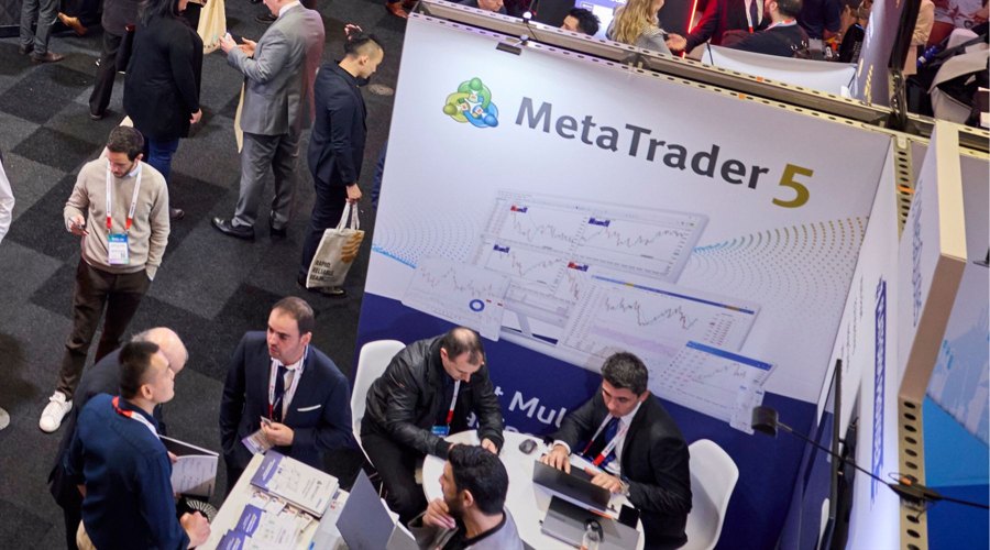 “童梦飞扬”联欢汇演举行