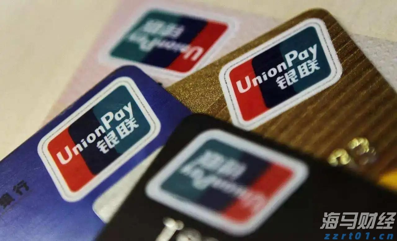 小区雨水收集系统及设备原理介绍(小区雨水收集器简介)