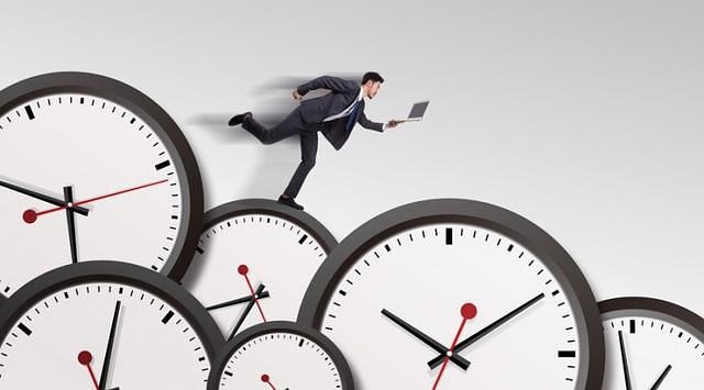 发扬解放海南渡海作战精神，争当党媒系统性变革排头兵