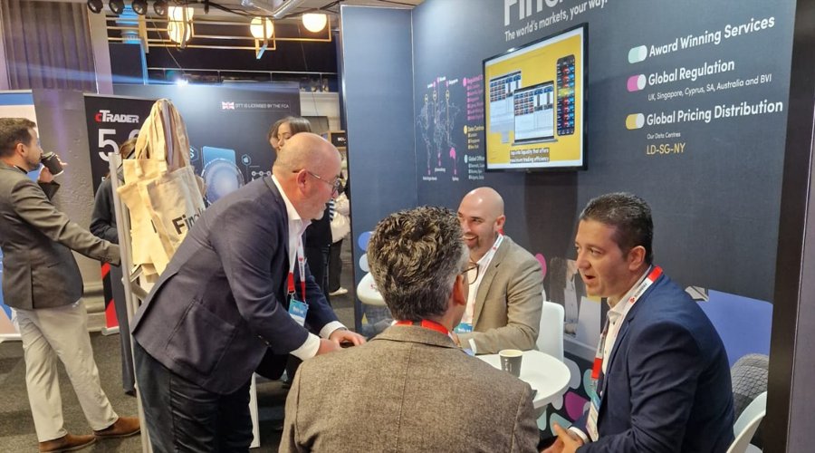 珠海日月贝,浪漫与国潮撞个满怀!