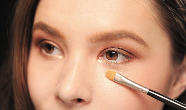 梅州市客家文史研究会组织学者走访印尼华人企业